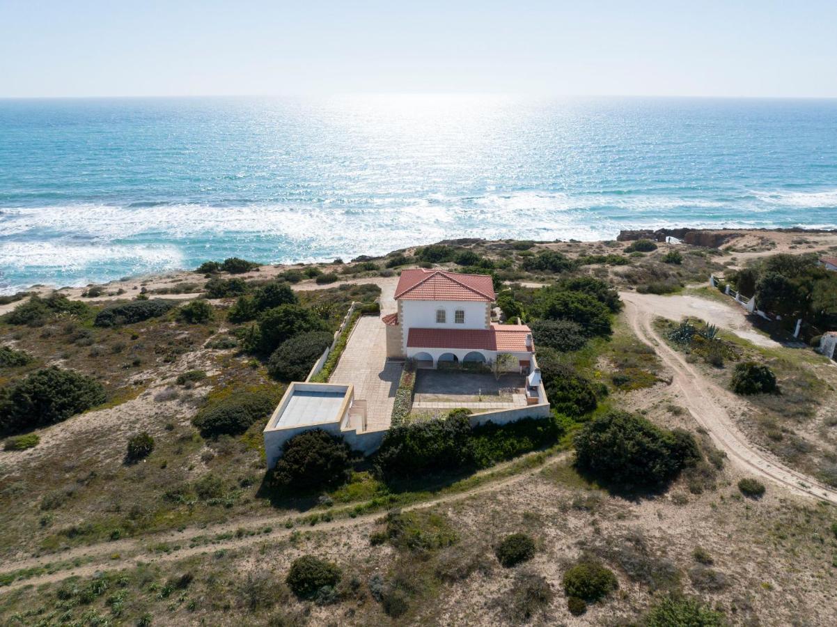 Villa Horus San Giovanni Sinis - Villa Sul Mare Con Grande Giardino Privato Сан-Джованни-ди-Синис Экстерьер фото