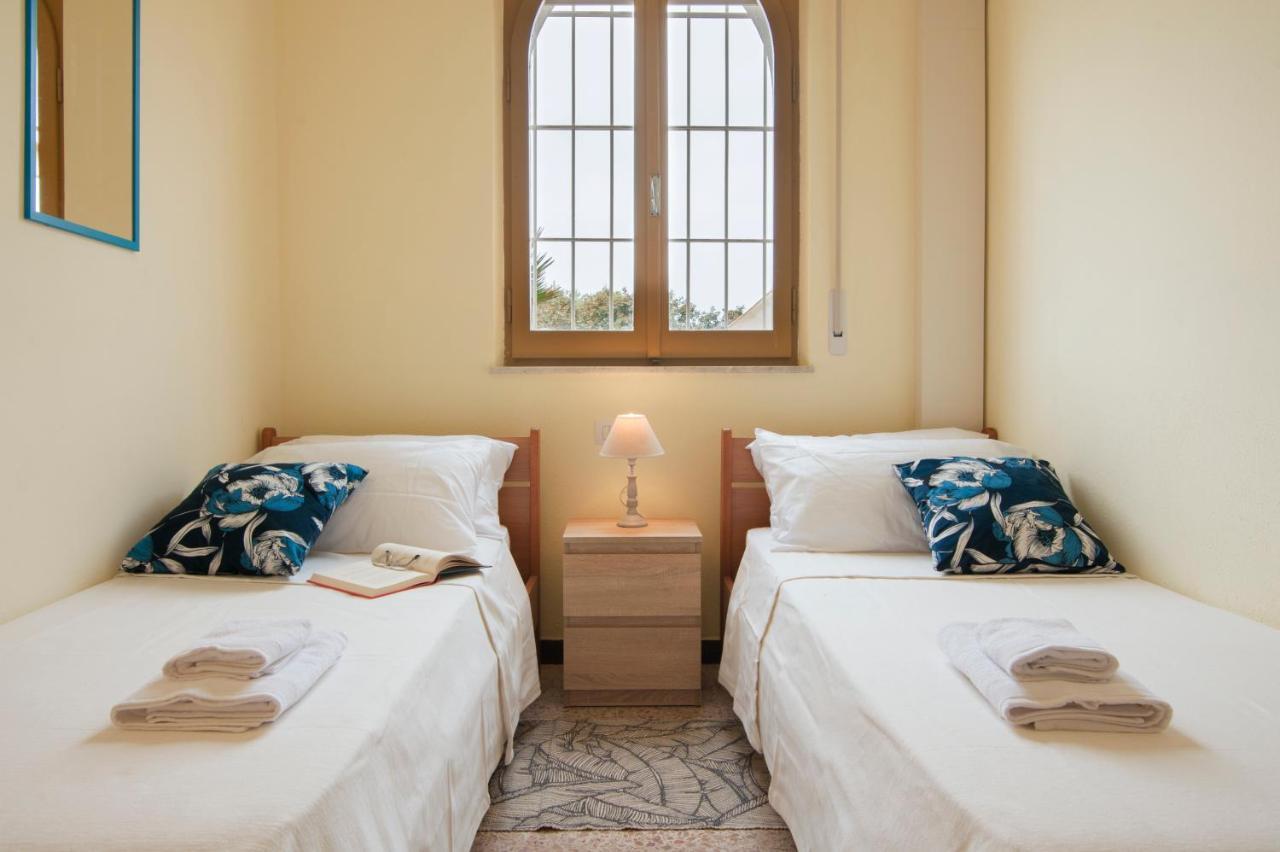 Villa Horus San Giovanni Sinis - Villa Sul Mare Con Grande Giardino Privato Сан-Джованни-ди-Синис Экстерьер фото